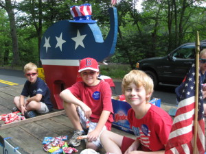 Barkhamsted RTC float candy throwers Independence Parade July 4 2012